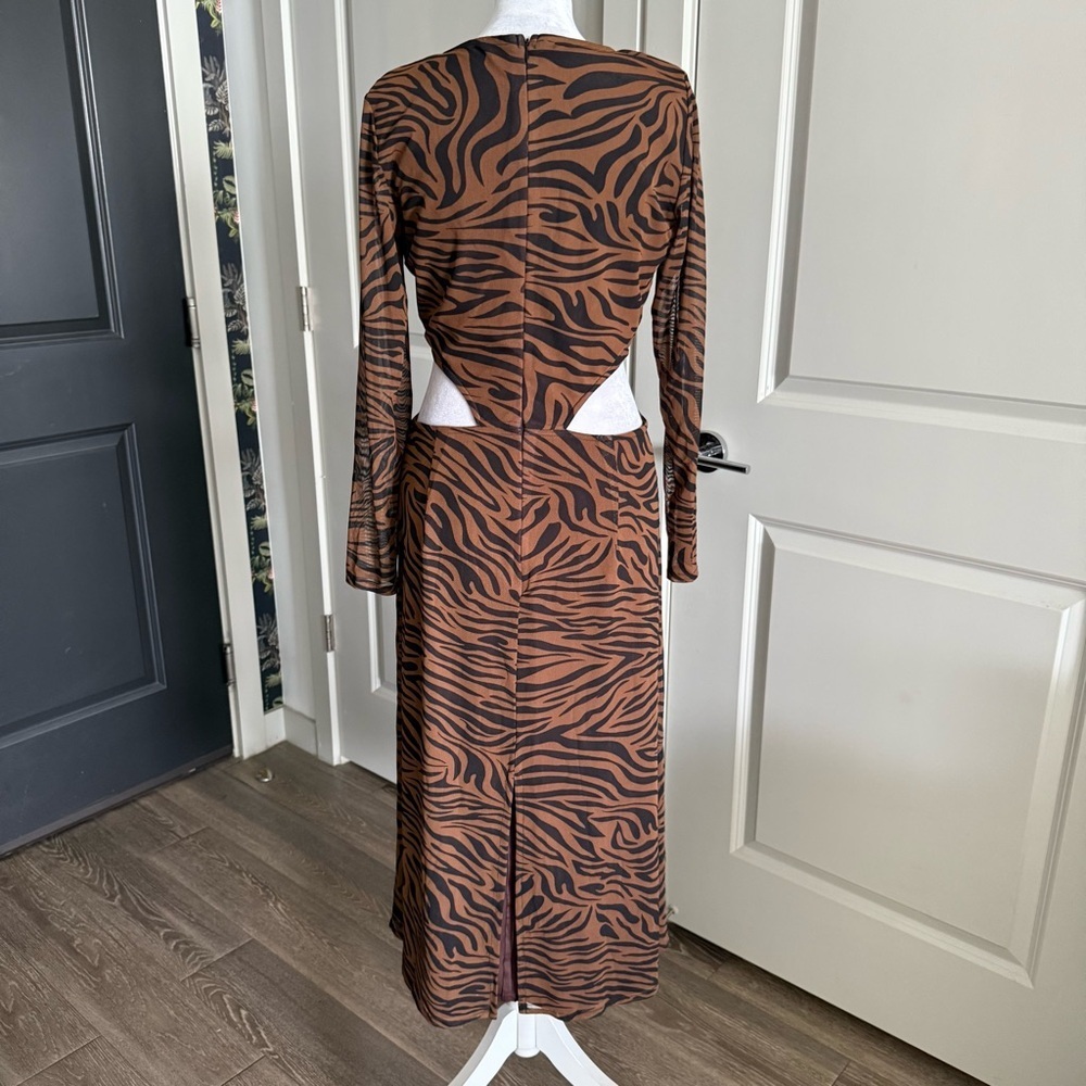 Anna Brown and Black Zebra Print Mesh Midi Cut-out Dress Size M - Picture 5 of 9
